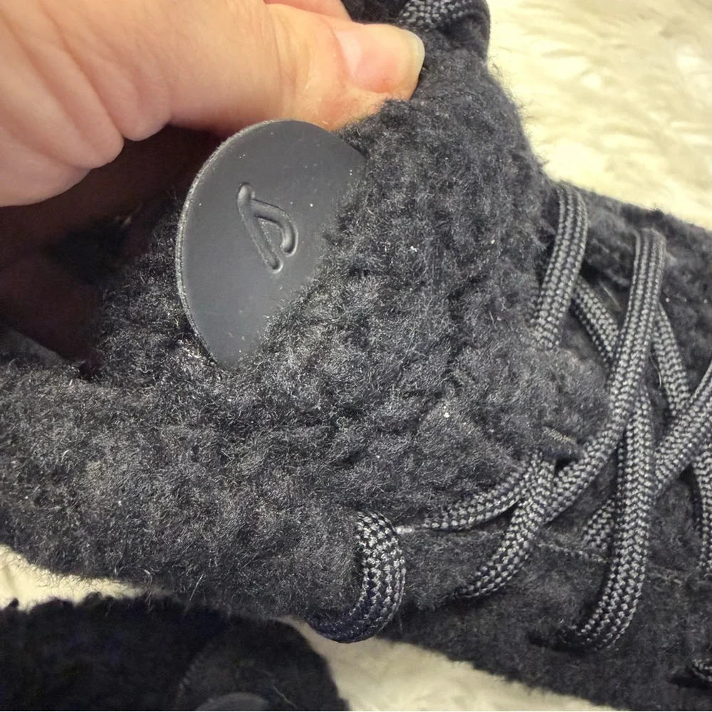 Allbirds Wool Runner-Up Fluff Natural Black Men’s 11 Like New